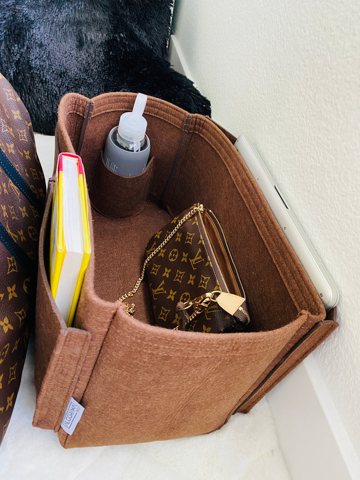 lv toiletry bag organizer